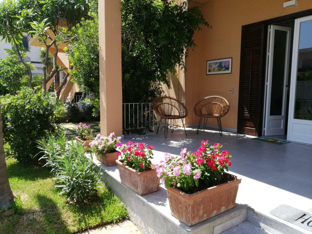 Mondello Felix - Appartamenti In Villa A 600M Dal Mare Exteriér fotografie